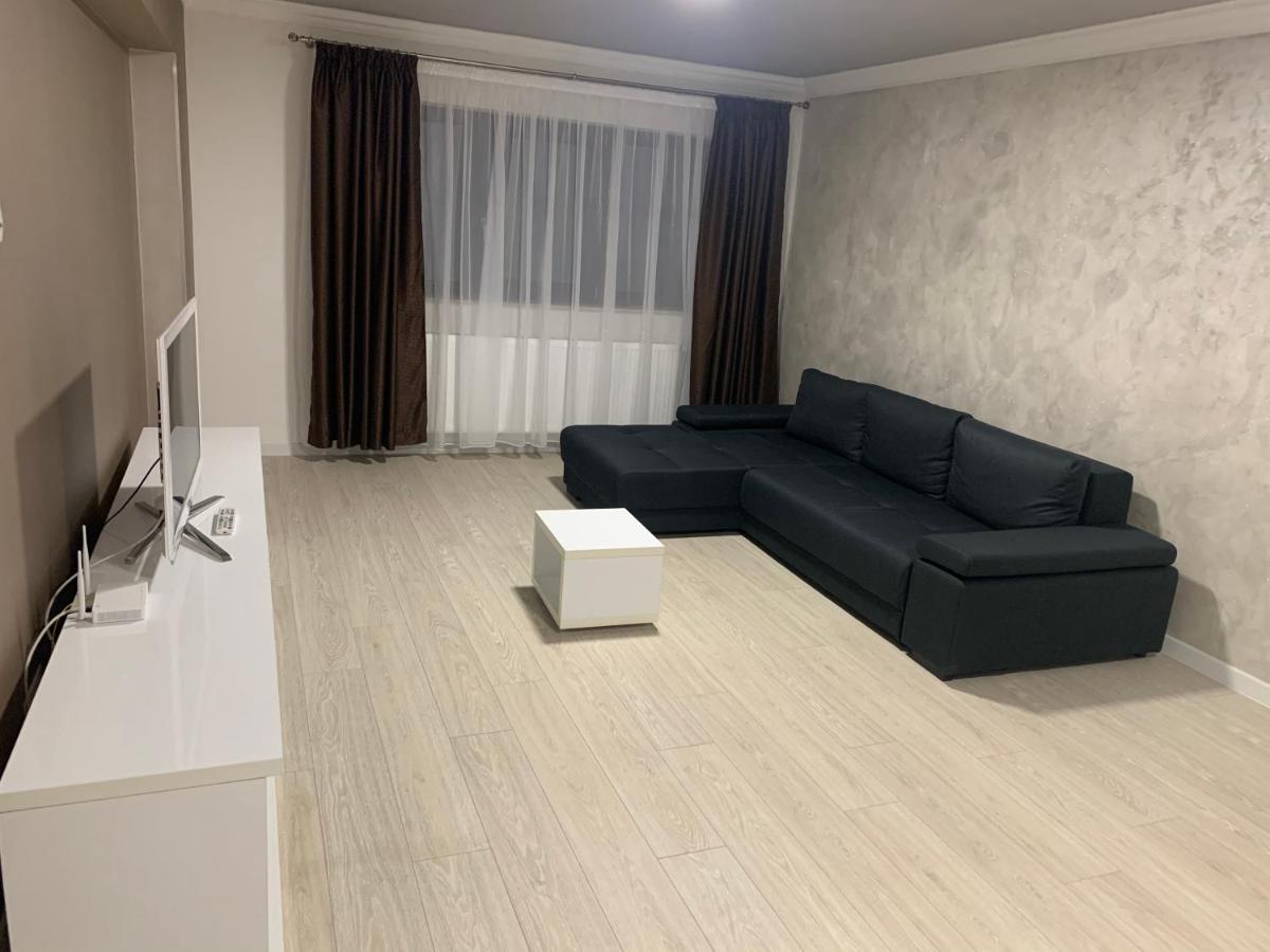 Apartament Lux Regim Hotelier Бакеу Екстер'єр фото